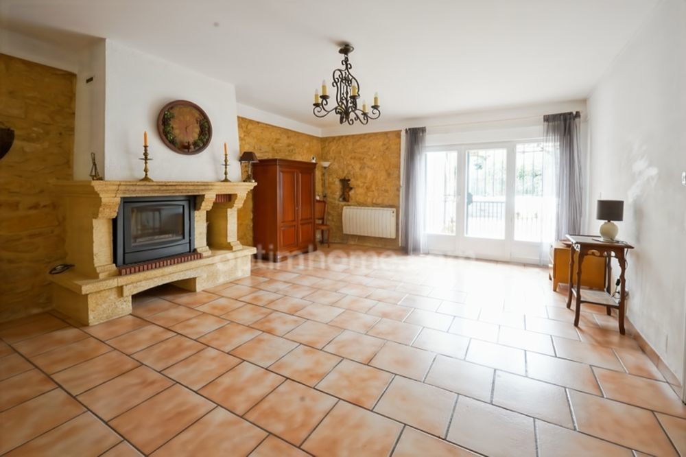� vendre  Maison Orange (84100)