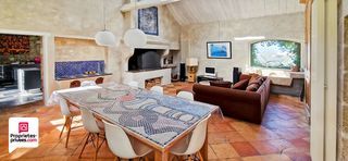  Maison � vendre 15 + pi�ces 520 m�