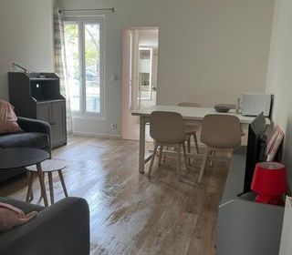  Appartement � louer 4 pi�ces 85 m�