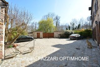  Propri�t�/ch�teau � vendre 14 pi�ces 347 m�