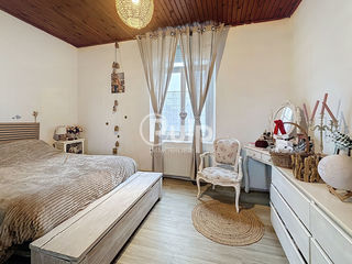  Immeuble � vendre 15 + pi�ces 273 m�