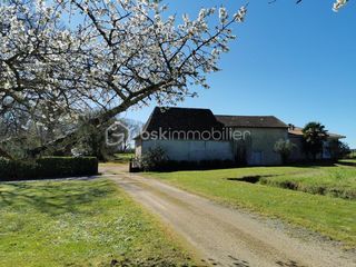  Propri�t�/ch�teau � vendre 5 pi�ces 110 m�