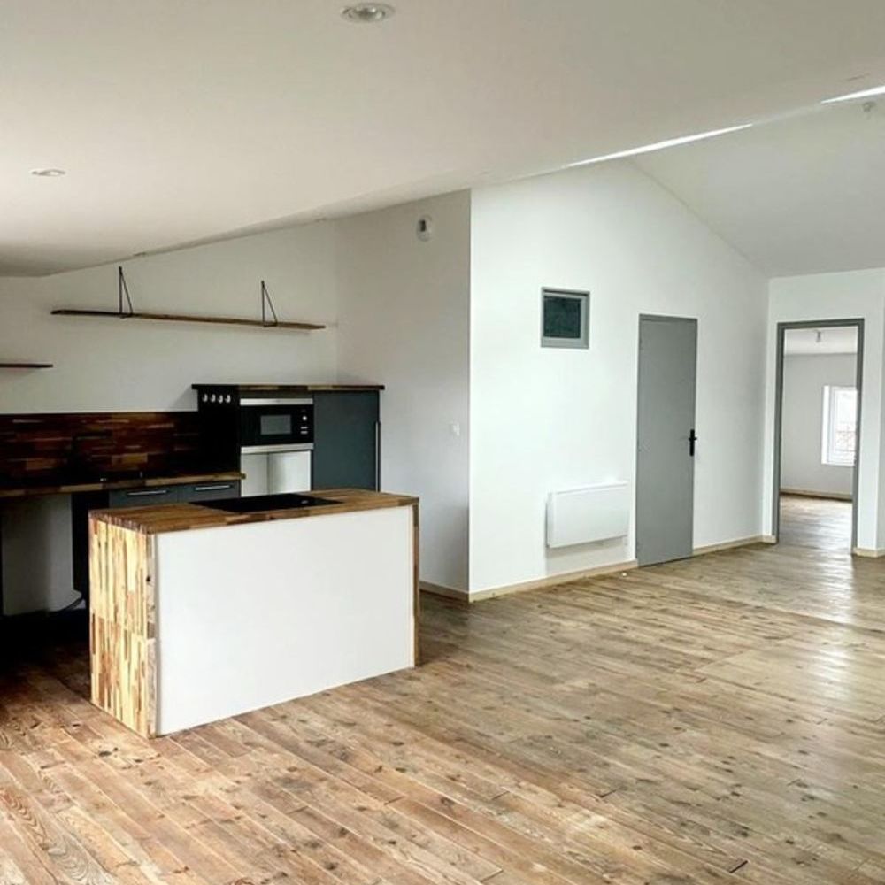 � vendre  Maison Saint-Jean-d'Ang�ly (17400)