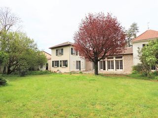  Maison � vendre 7 pi�ces 247 m�