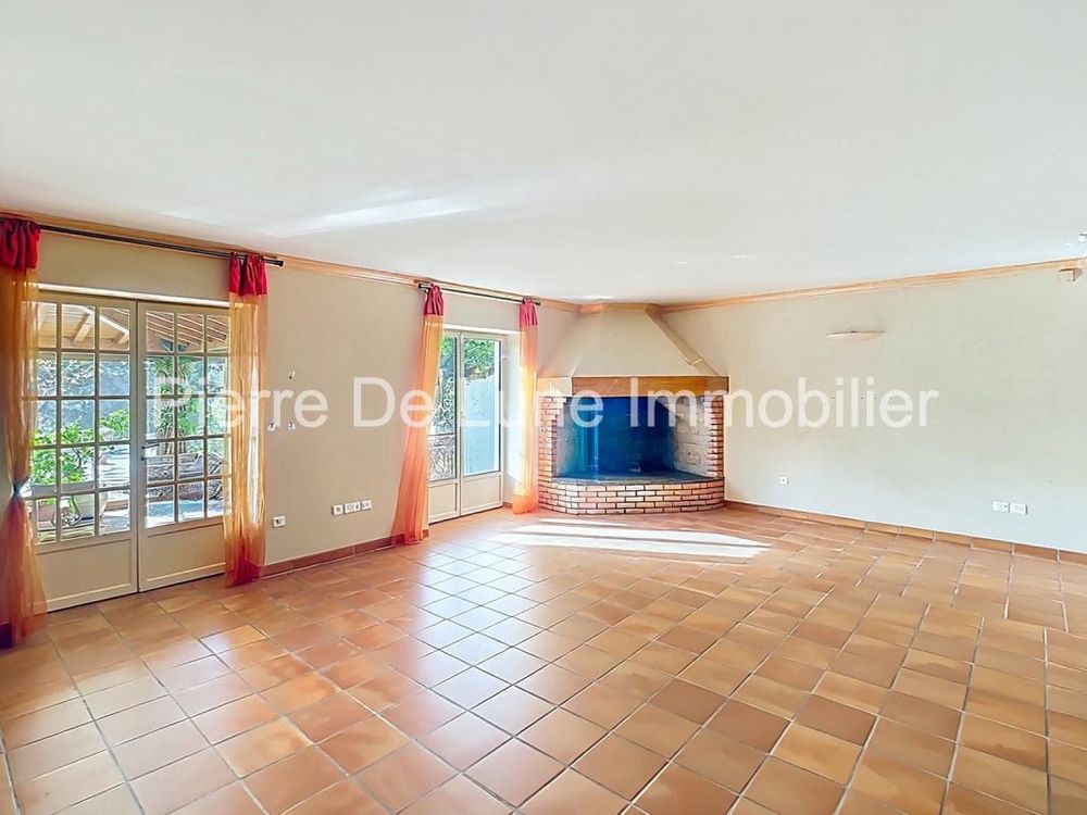 � vendre  Propri�t�/ch�teau Caluire-et-Cuire (69300)