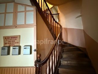  Immeuble � vendre 15 + pi�ces 374 m�