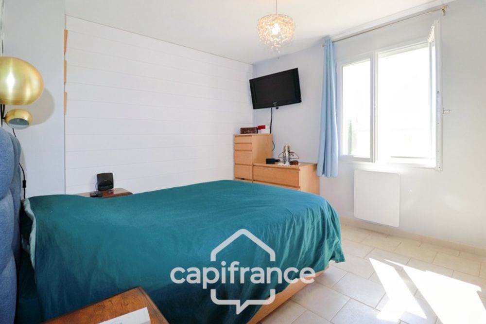 � vendre  Villa Saint-Cyr-sur-Mer (83270)