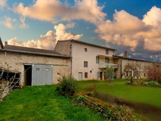  Ferme � vendre 10 pi�ces 234 m�