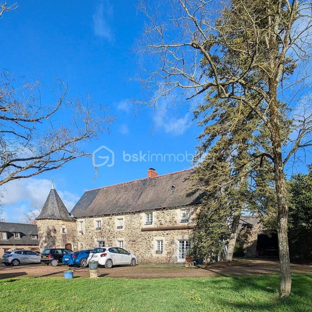 � vendre  Propri�t�/ch�teau Saint-Augustin-des-Bois (49170)