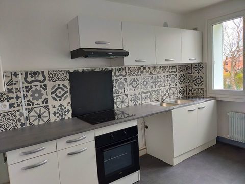   Appartement de 85m2 � louer sur Montbrison Appartement - 4 pi�ce(s) - 85 m�