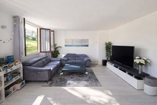  Appartement � vendre 3 pi�ces 94 m�