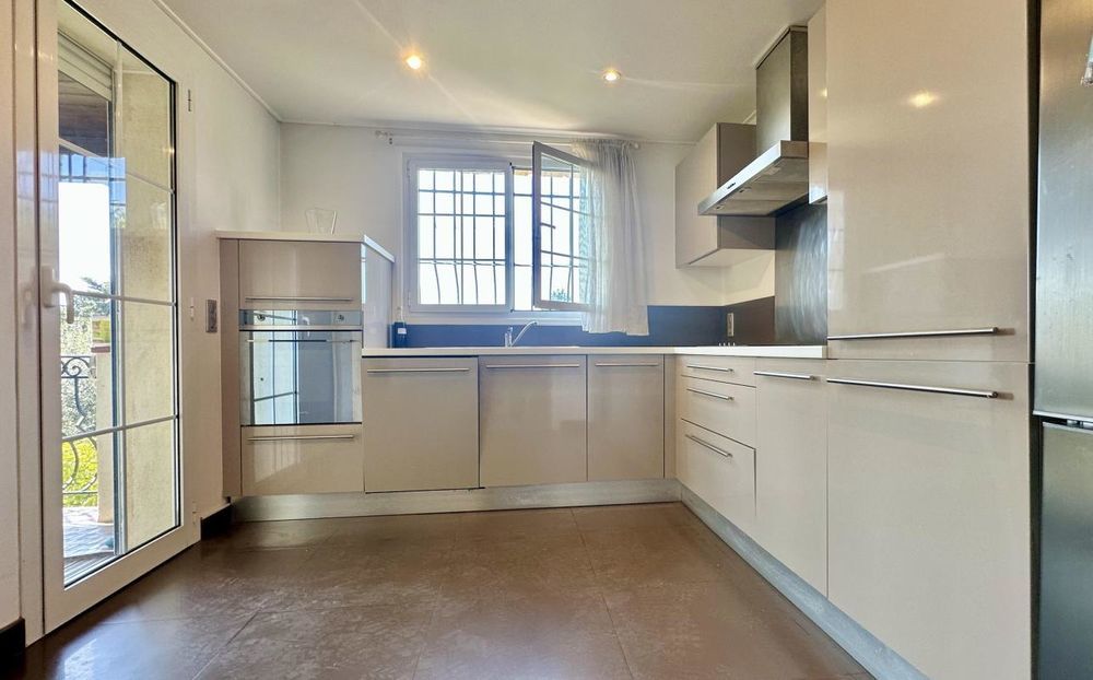 � vendre  Maison Vallauris (06220)