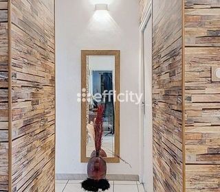  Appartement � vendre 5 pi�ces 65 m�