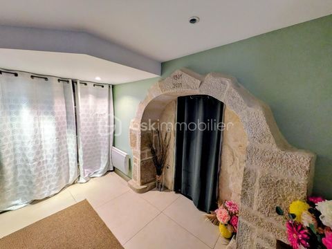   Maison de rue centre ville Maison - 7 pi�ce(s) - 137 m�