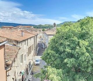  Immeuble � vendre 11 pi�ces 320 m�