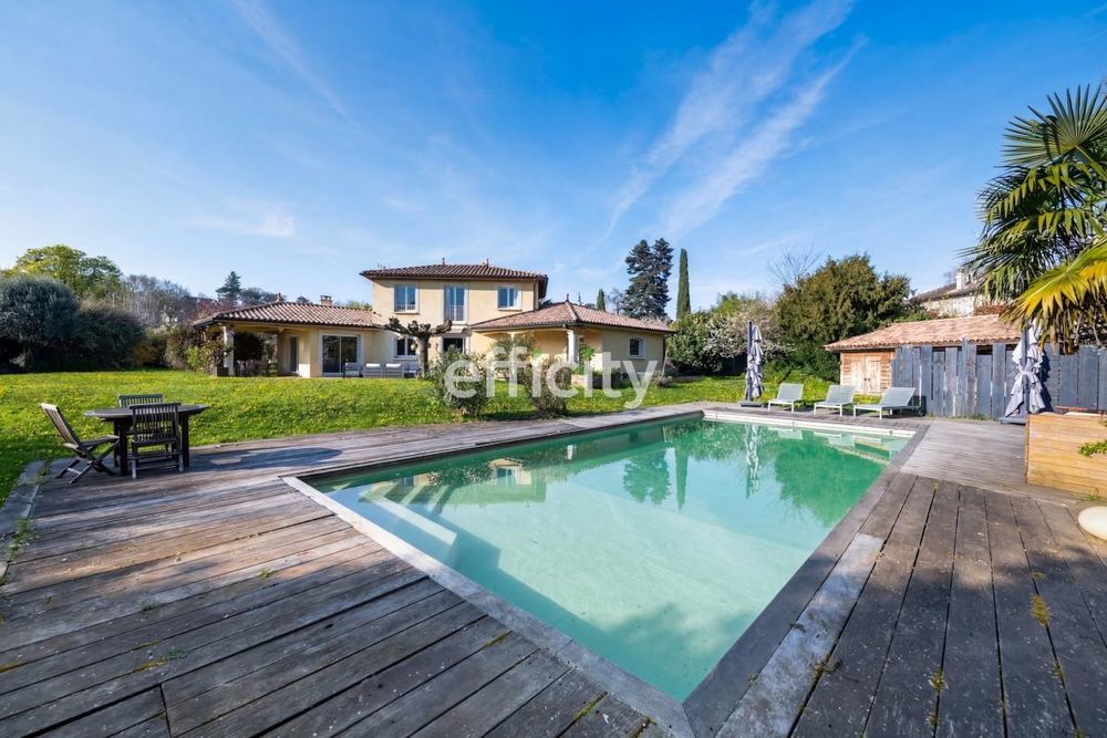 � vendre  Maison Saint-Cyr-au-Mont-d'Or (69450)