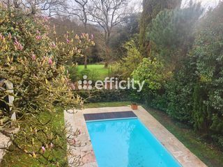  Maison � vendre 10 pi�ces 215 m�