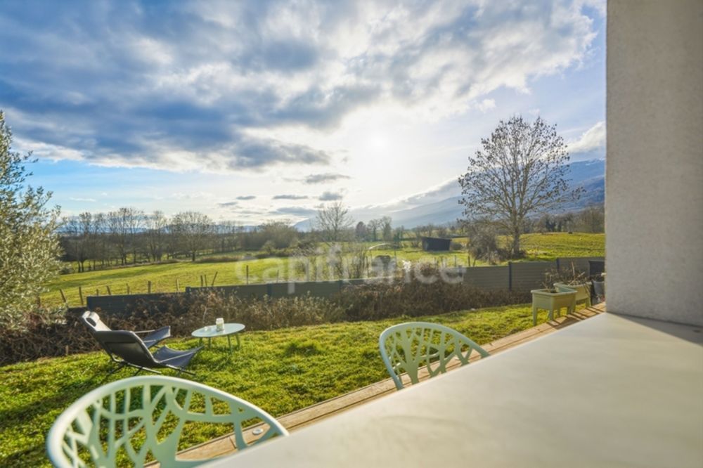 � vendre  Villa Crozet (01170)