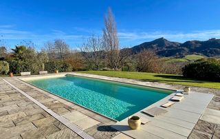  Maison � vendre 9 pi�ces 240 m�