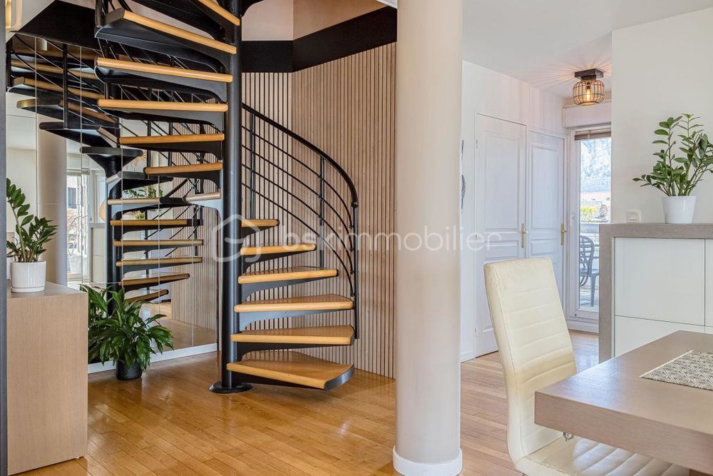 � vendre  Duplex/triplex Annecy (74000)