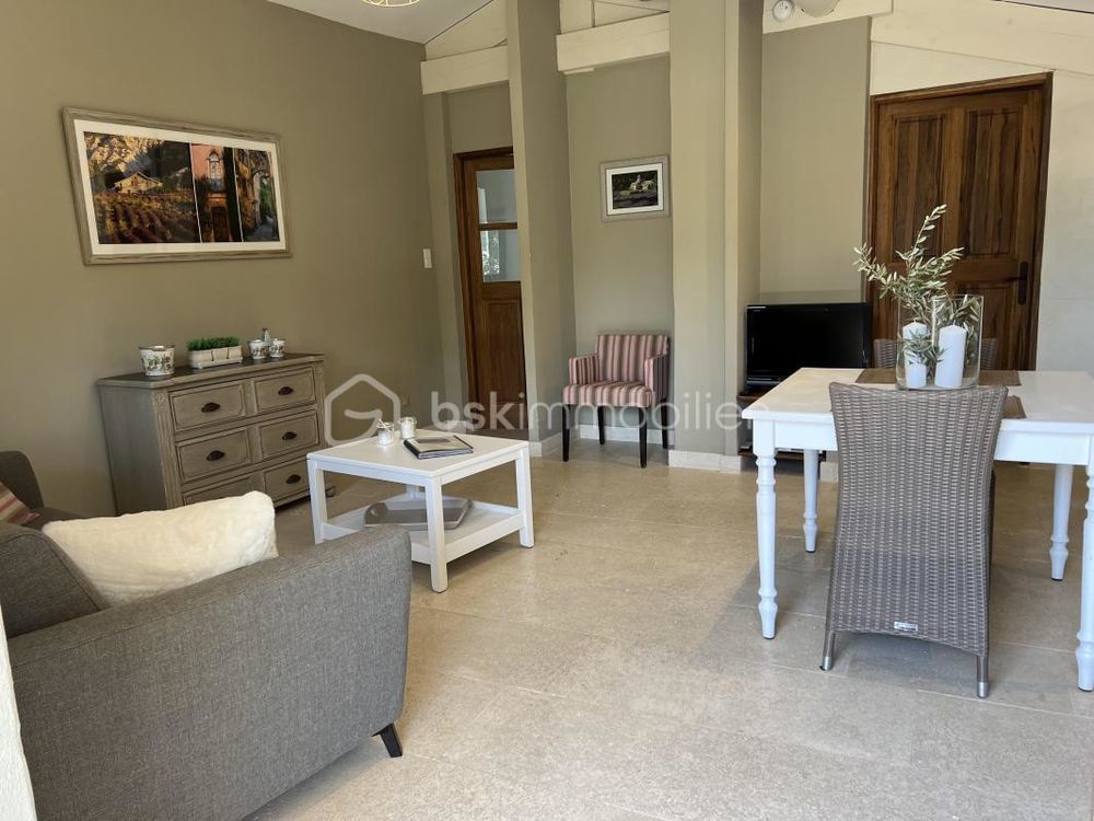 � vendre  Maison Gordes (84220)