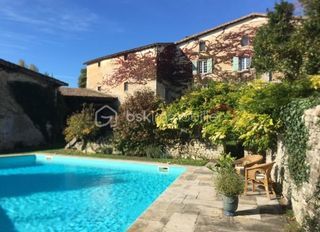  Maison � vendre 11 pi�ces 560 m�