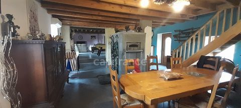   Superbe long�re 269m� avec piscine et d�pendances sur 1,5 Hectare Maison - 6 pi�ce(s) - 269 m�