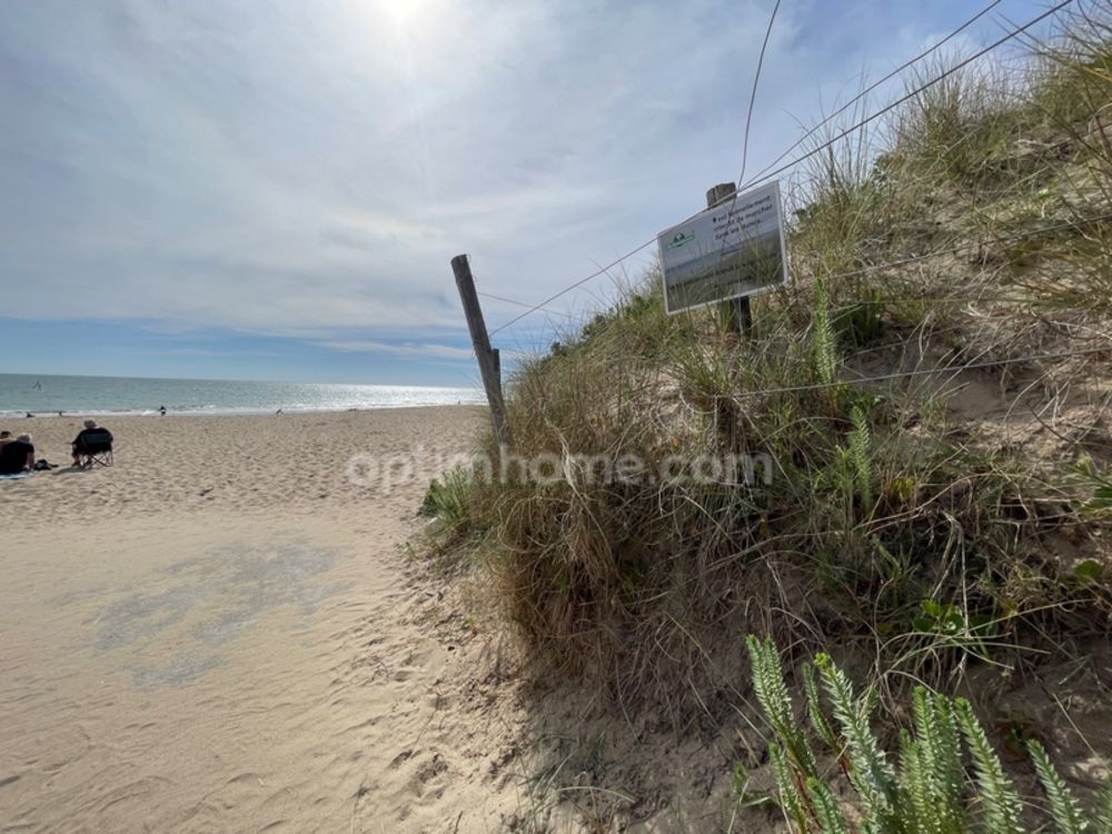� vendre  Maison Le Bois-Plage-en-R� (17580)