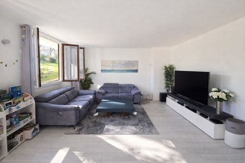   Appartement � vendre 3 pi�ces BOUGIVAL, piscine (78) Appartement - 3 pi�ce(s) - 94 m�