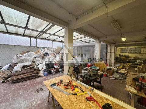 ENTREP&Ocirc;T-BUREAUX DE 320M2 ET 452M2 DE TERRAIN &Agrave; VENDRE SUR ARCUEUIL ! 1300000 94110 Arcueil