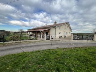  Propri�t�/ch�teau � vendre 10 pi�ces 240 m�