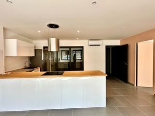  Appartement � vendre 4 pi�ces 90 m�