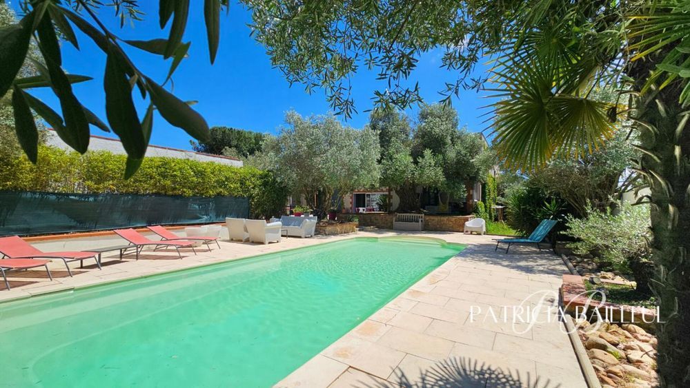 � vendre  Villa Saint-Cyprien (66750)