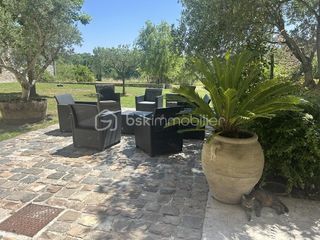  Propri�t�/ch�teau � vendre 15 + pi�ces 885 m�