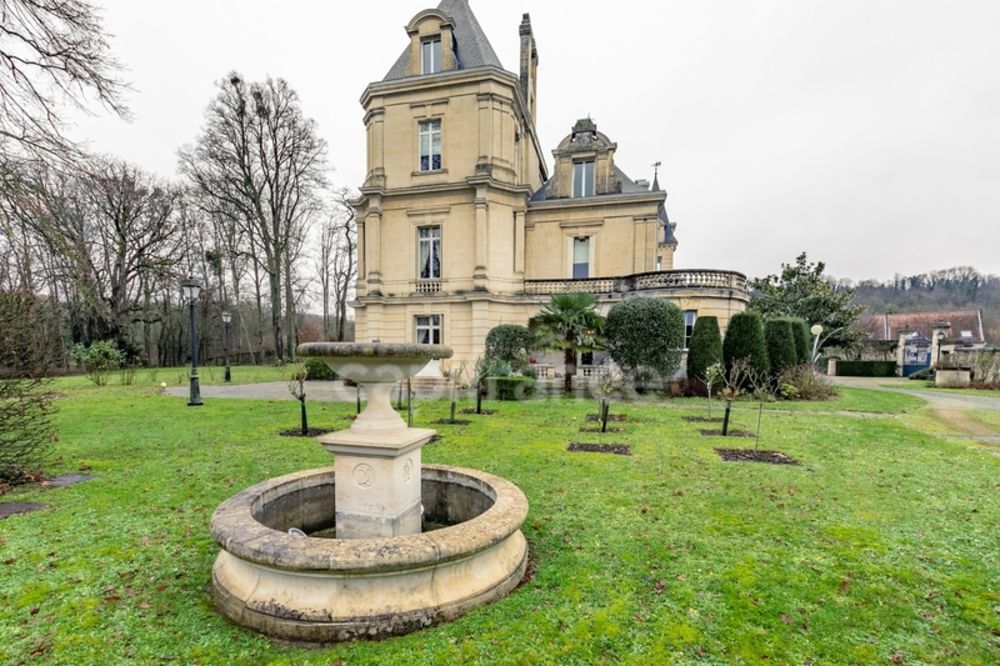 � vendre  Propri�t�/ch�teau Septmonts (02200)