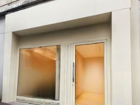 Emplacement n1 - local commercial de 62m&sup2; - cession de droit au bail 2480 75009 Paris