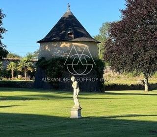  Propri�t�/ch�teau � vendre 15 + pi�ces 800 m�