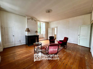  Appartement � vendre 7 pi�ces 220 m�