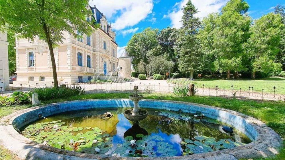 � vendre  Propri�t�/ch�teau Tours (37000)