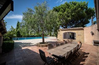  Propri�t�/ch�teau � vendre 11 pi�ces 350 m�