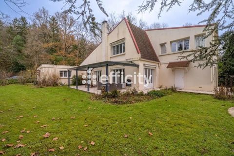   Villa Villa - 7 pi�ce(s) - 236 m�