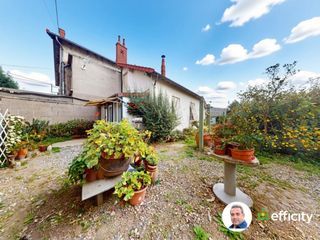  Maison � vendre 12 pi�ces 240 m�