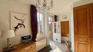  Propri�t�/ch�teau � vendre 10 pi�ces 105 m�