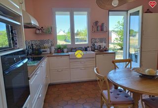  Maison � vendre 8 pi�ces 200 m�