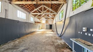  Immeuble � vendre 15 + pi�ces 200 m�