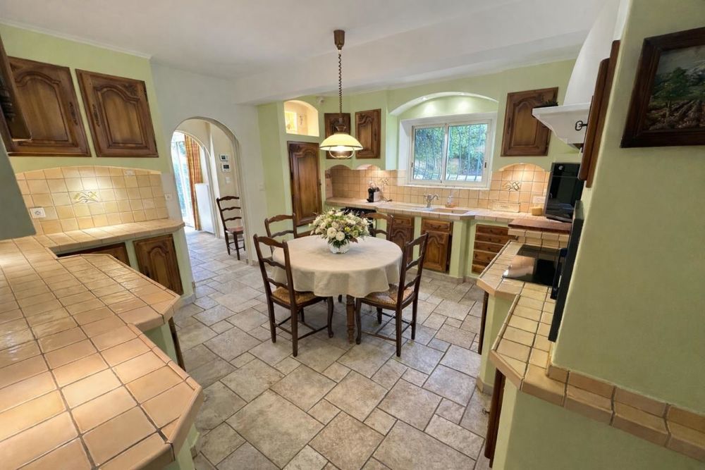 � vendre  Villa Saint-Victoret (13730)