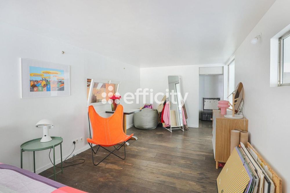 � vendre  Loft Montreuil (93100)