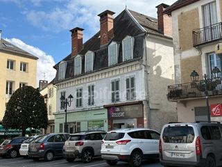  Immeuble � vendre 15 + pi�ces 374 m�