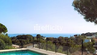  Villa � vendre 7 pi�ces 235 m�