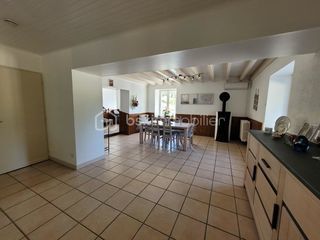  Propri�t�/ch�teau � vendre 5 pi�ces 141 m�